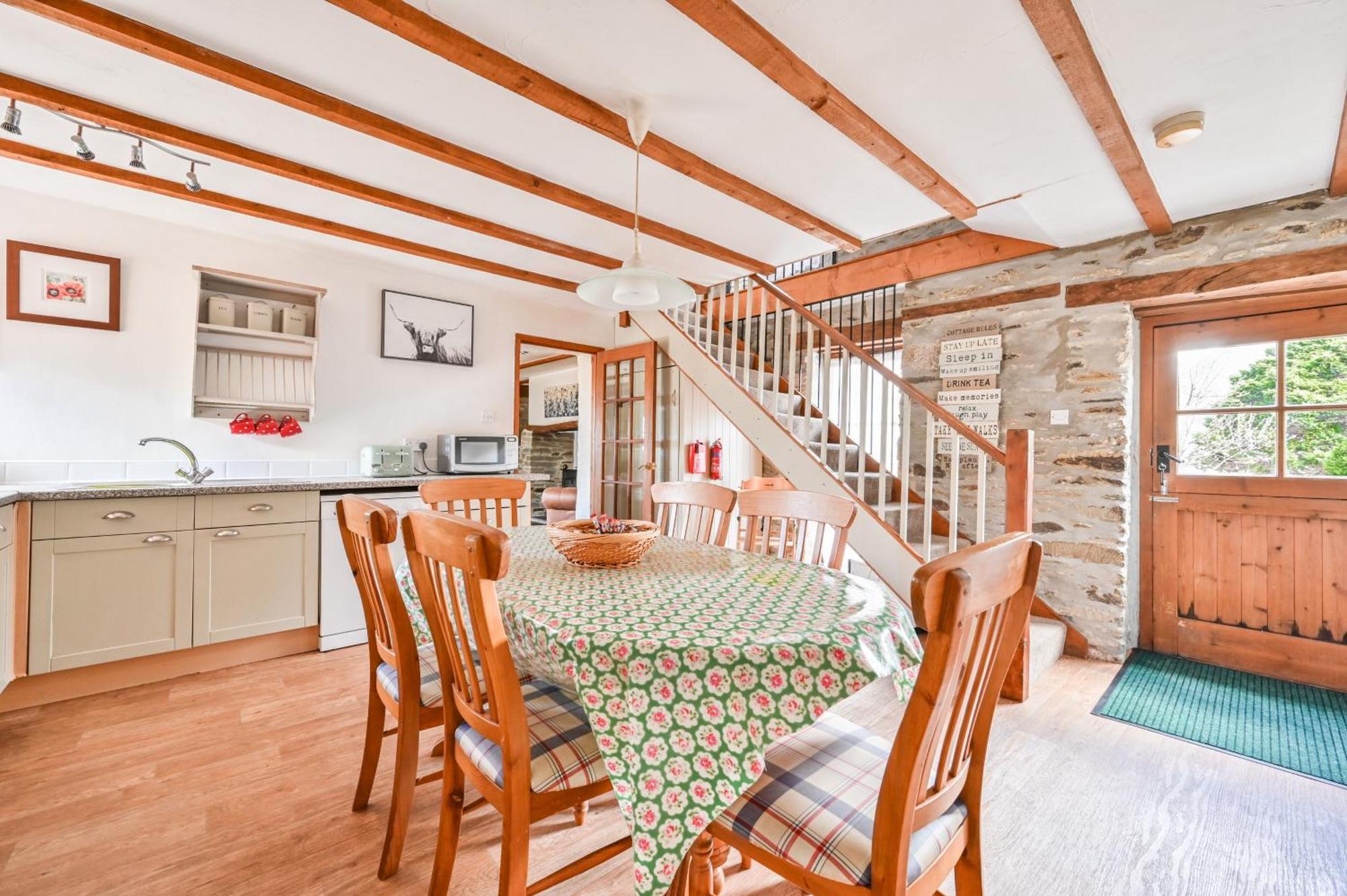 Polean Farm Cottages Looe Exteriör bild