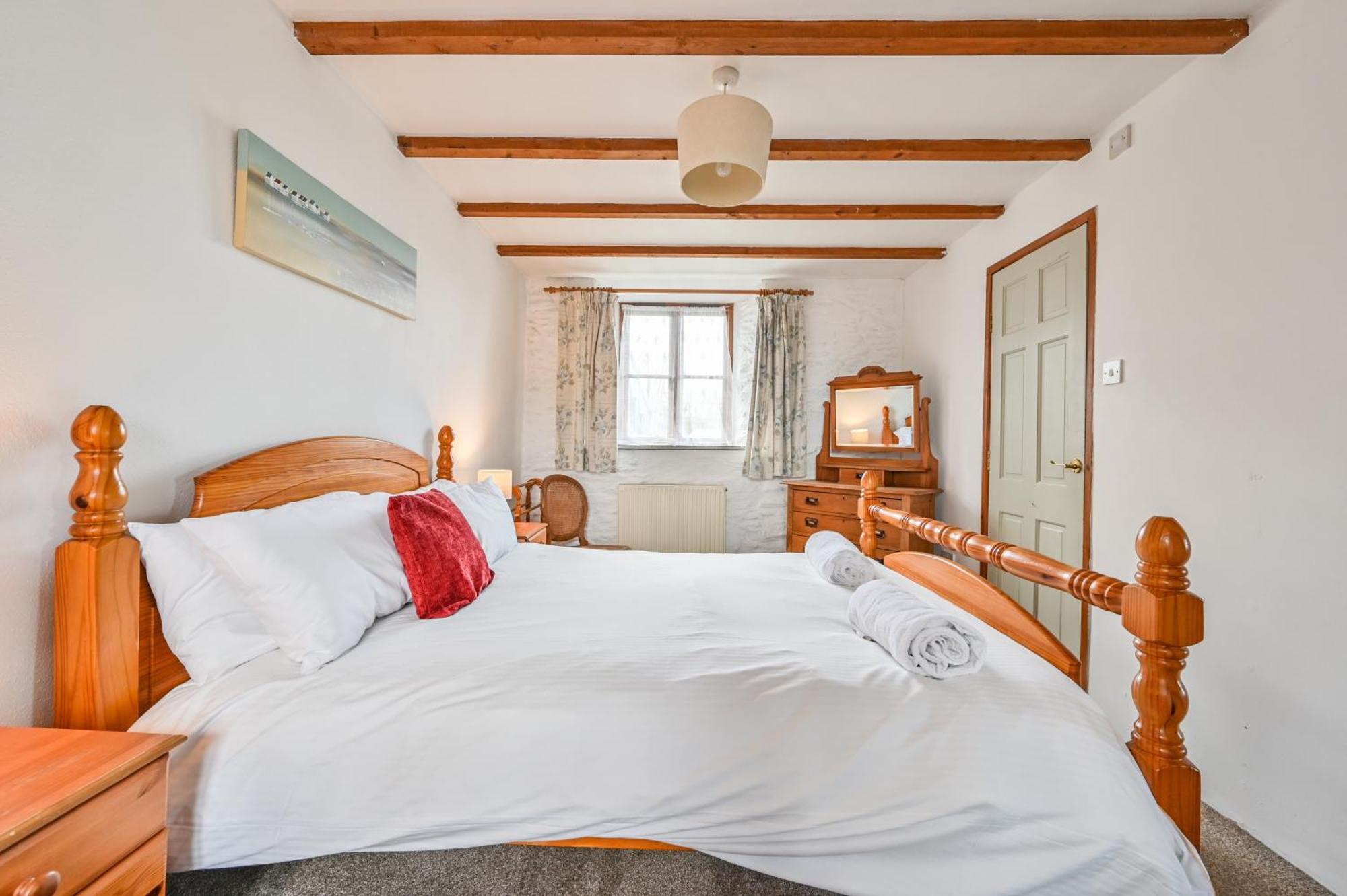 Polean Farm Cottages Looe Rum bild