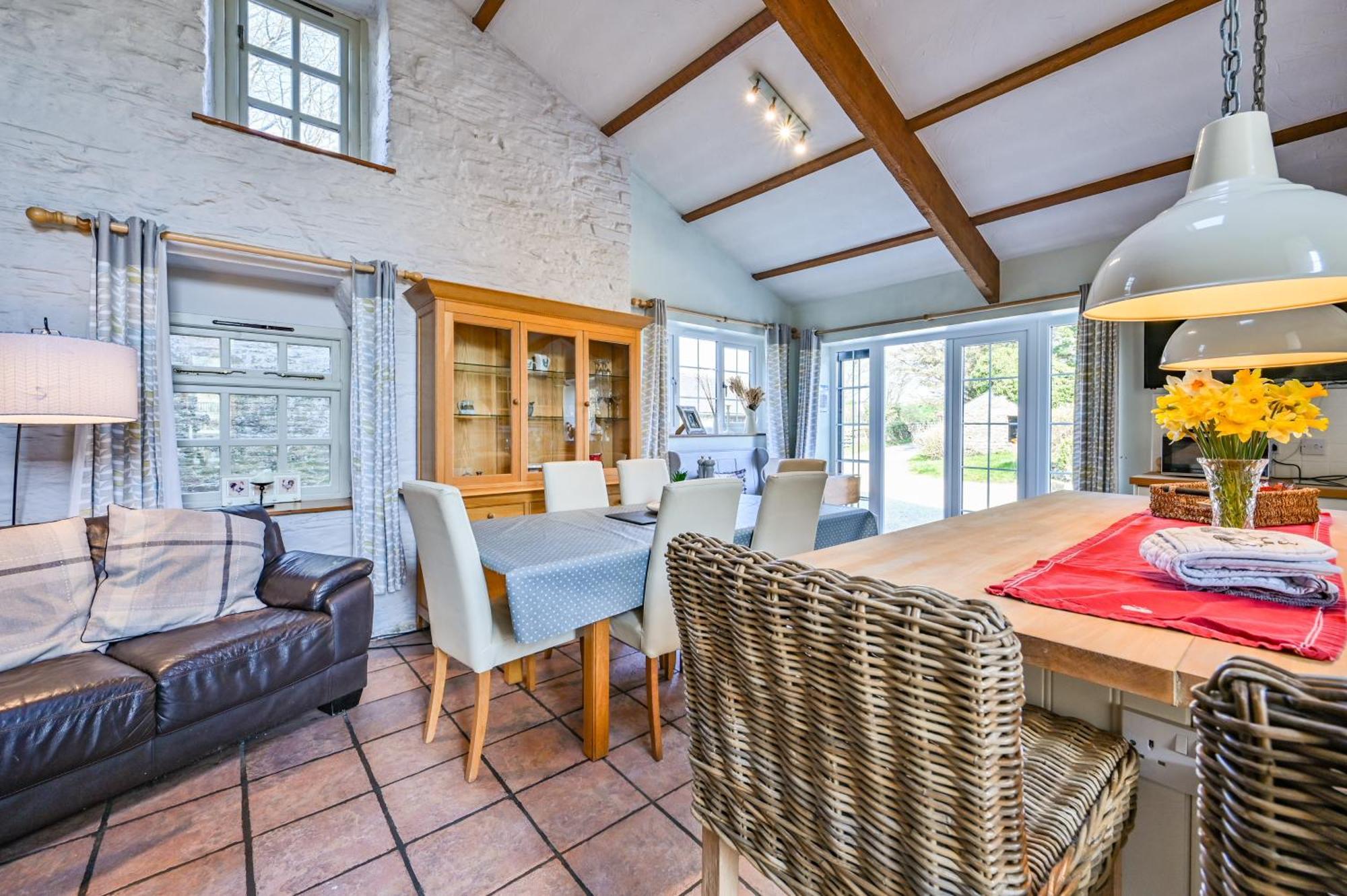 Polean Farm Cottages Looe Rum bild