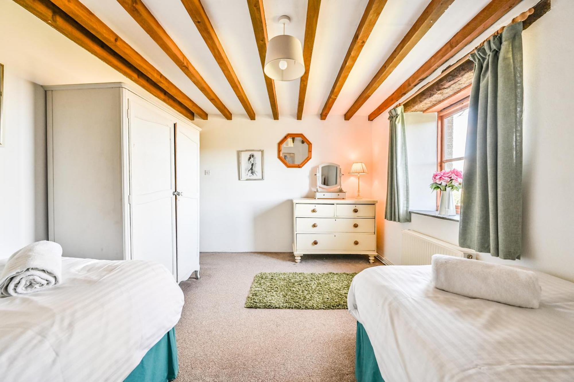 Polean Farm Cottages Looe Rum bild